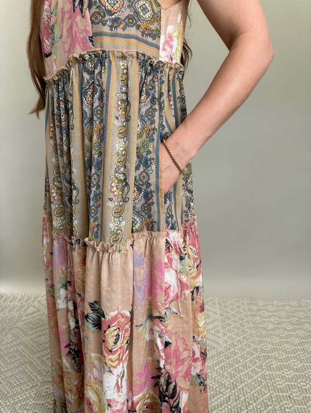 NWT Davi & Dani 1XL Boho Floral Tiered Maxi Dress in Blush and Tan - Picture 2 of 11